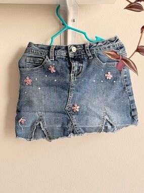 Tangerine Vintage Girls Denim Skort Size 5 Rhinestone Flower Distressed Jean ski